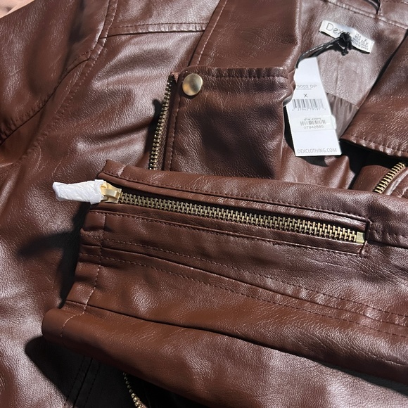 NWT Dex Plus Faux Leather Moto Jacket in Brick - Picture 8 of 16
